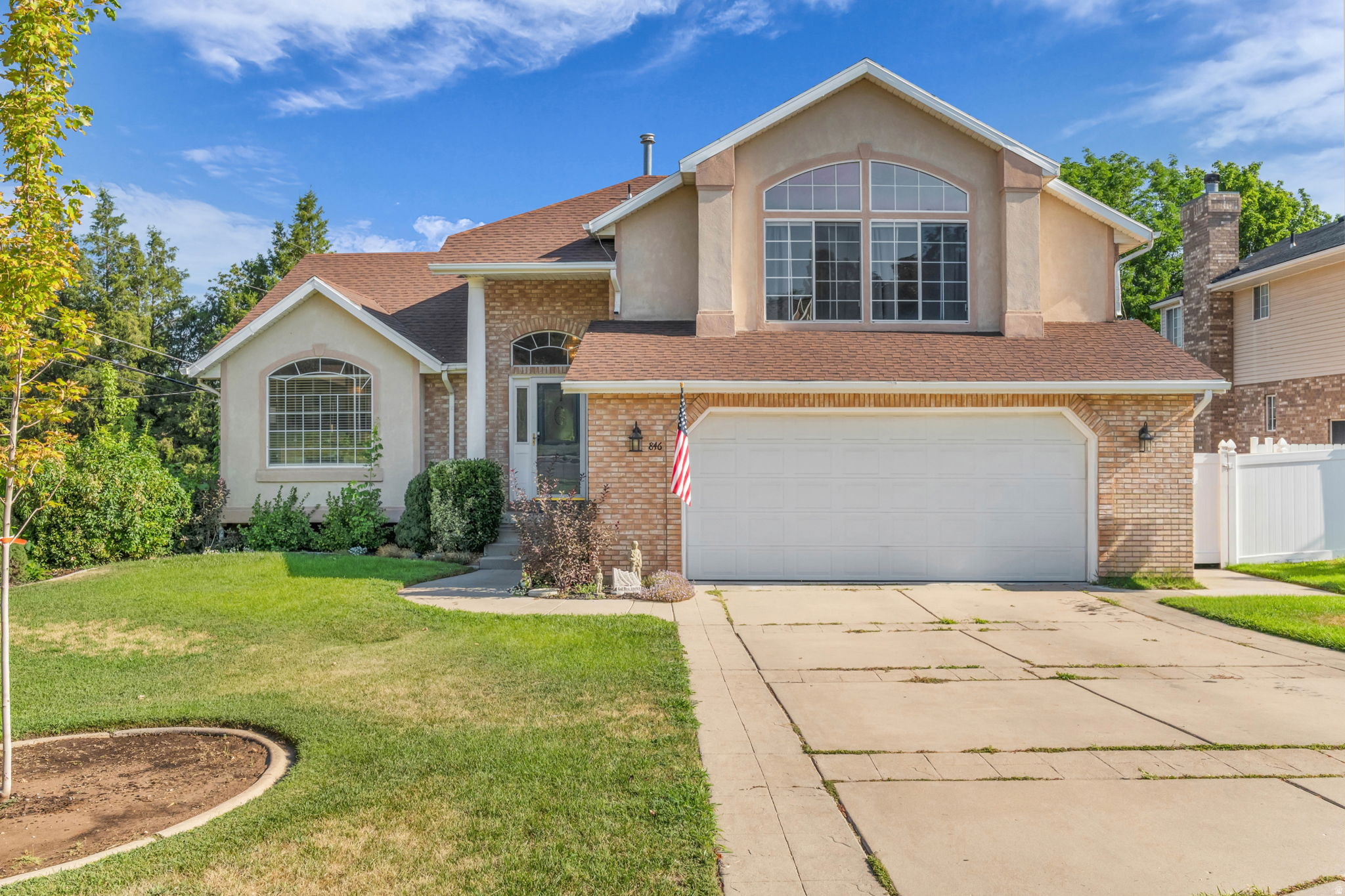 846 E HOLROYD DR, South Ogden, UT 84403 — photo 1