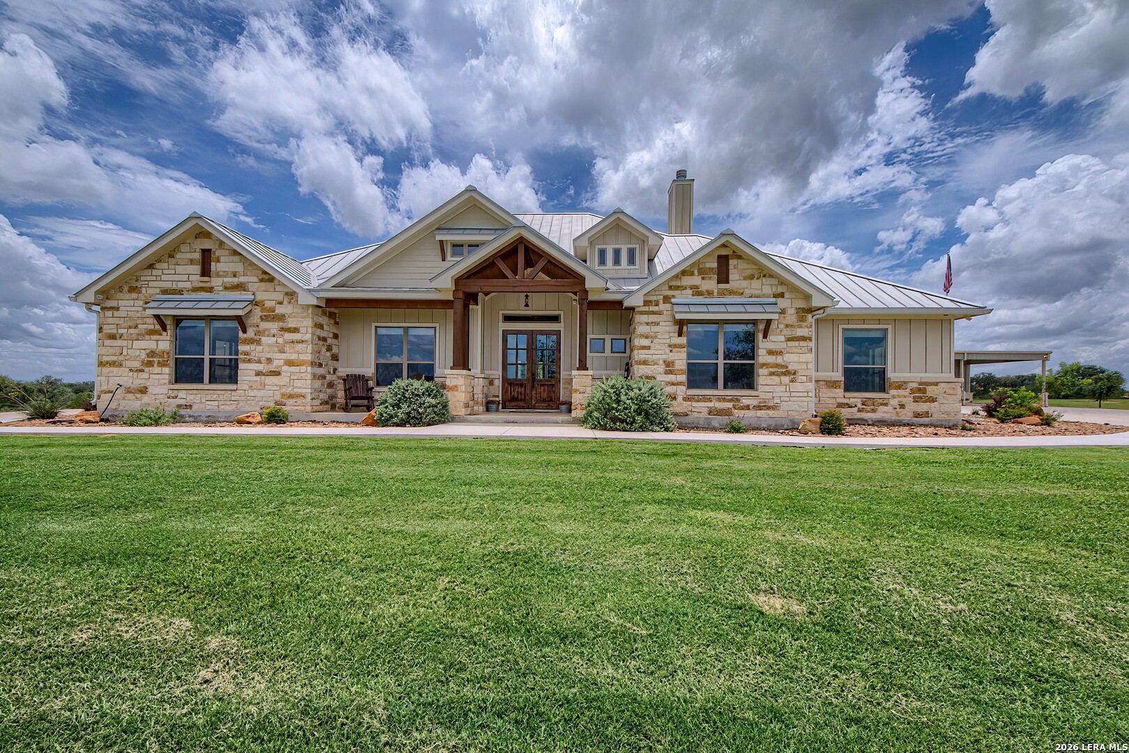 1188 County Road 328, ,  78101 — photo 1