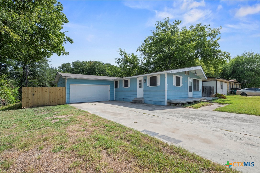 103 E Mark Road, Harker Heights, TX 76548 — photo 1