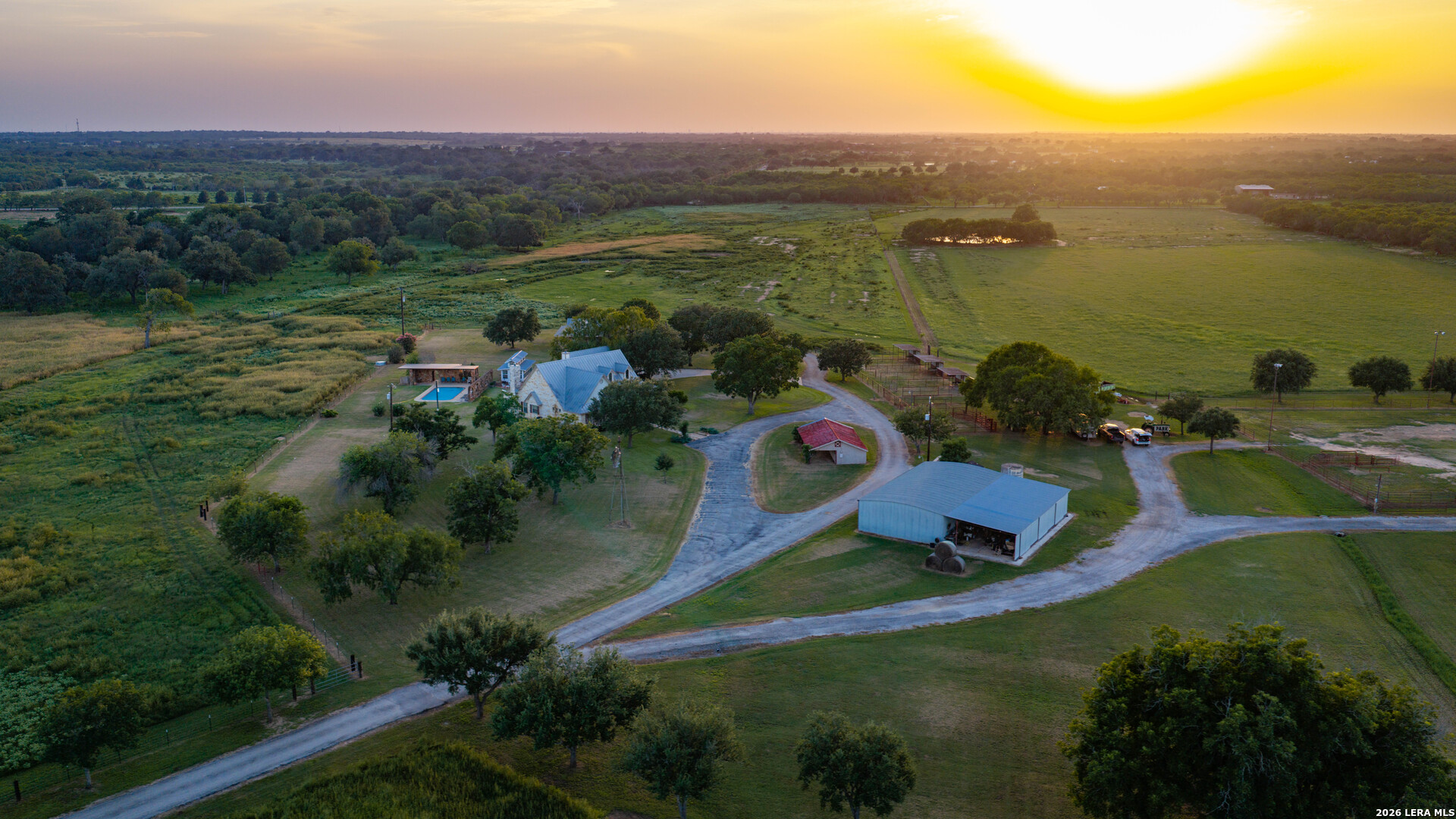 14361 LA VERNIA RD, San Antonio, TX 78152 — photo 1