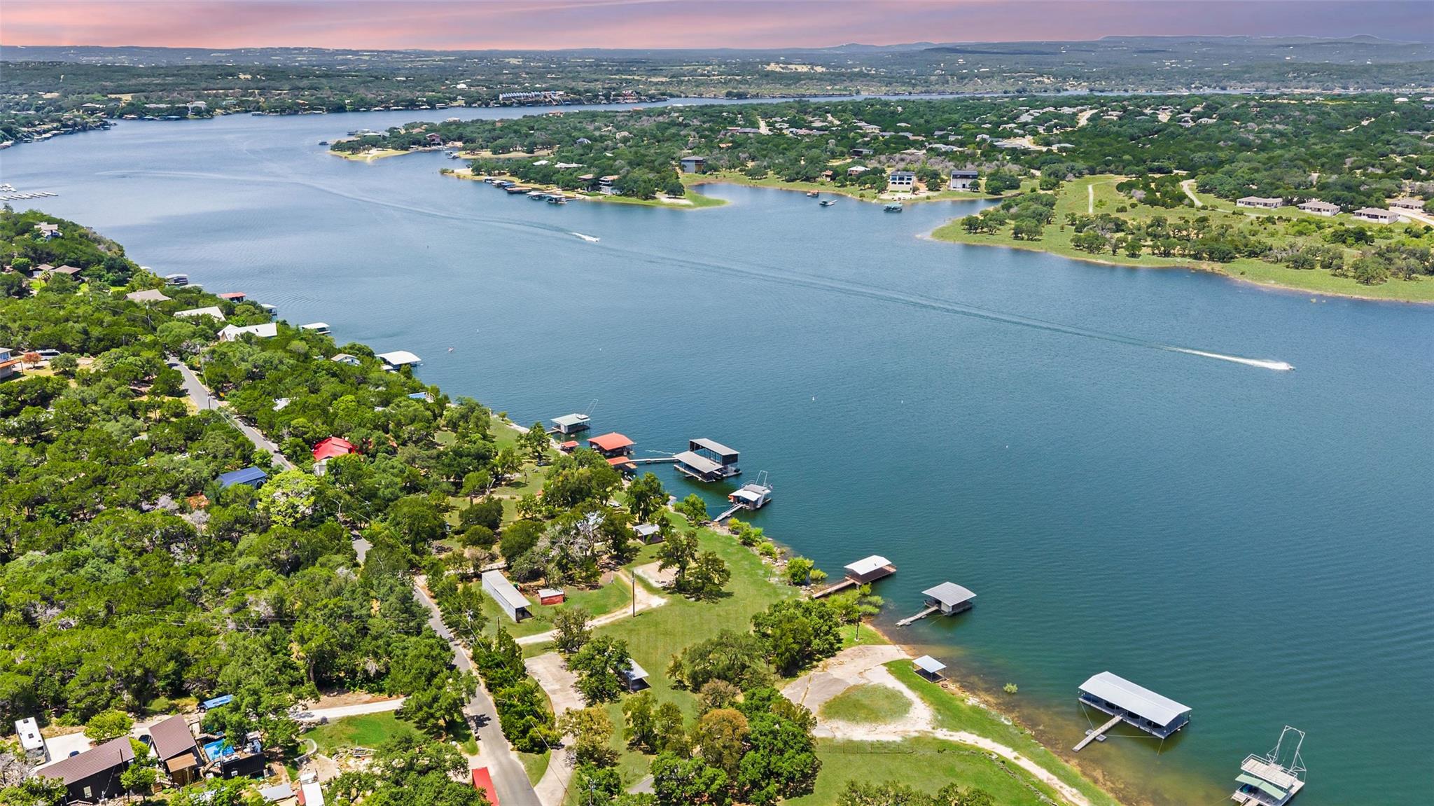 20904 W LAKESHORE Dr, Spicewood, TX 78669 — photo 1