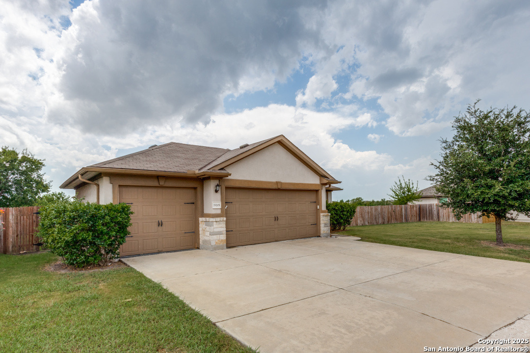 19209 Nicole Ln