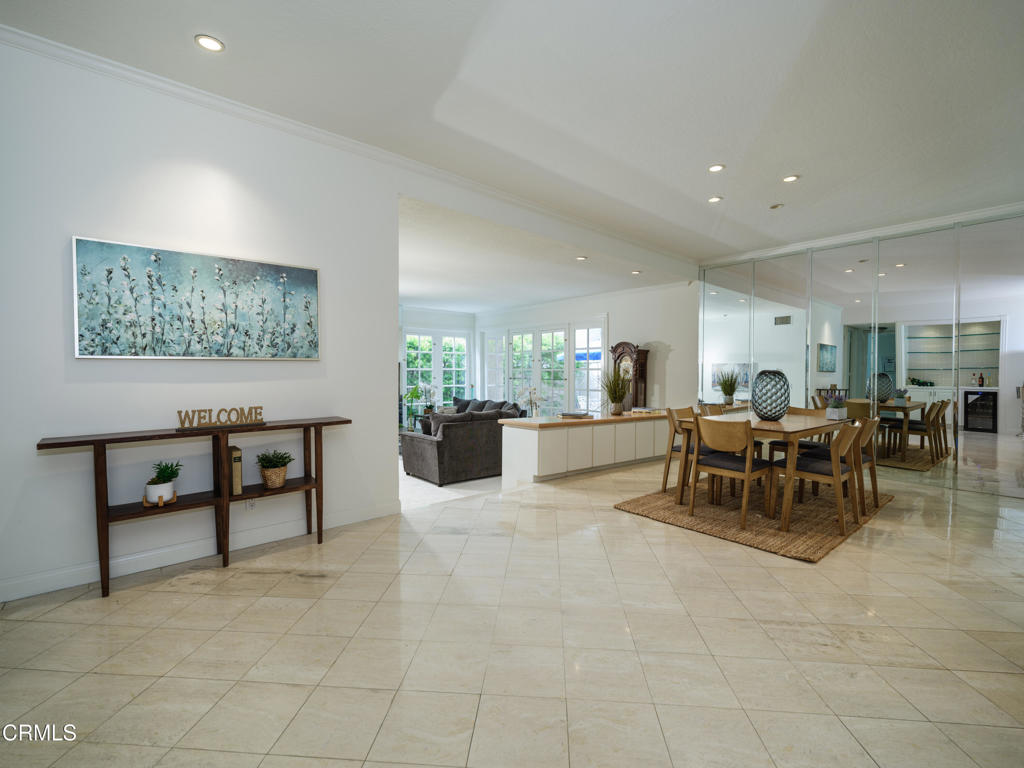 1260 S Beverly Glen Boulevard 104, Los Angeles, CA 90024 — photo 1