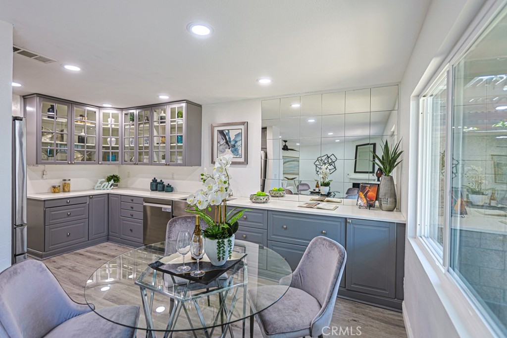 2640 W Meadowview, Anaheim, CA 92804 — photo 1