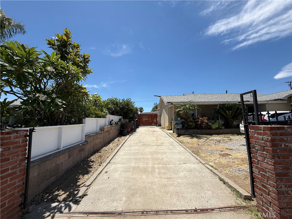 7720 Alder Avenue, Fontana, CA 92336 — photo 1