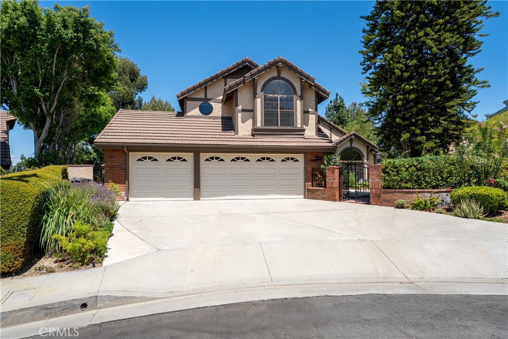 5185 E Fairfield, Anaheim Hills, CA 92807 — photo 1