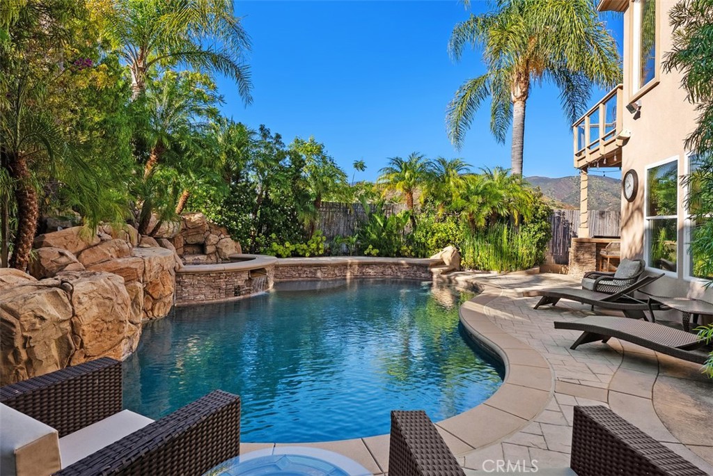 10 Thorn Oak, Rancho Santa Margarita, CA 92679 — photo 1