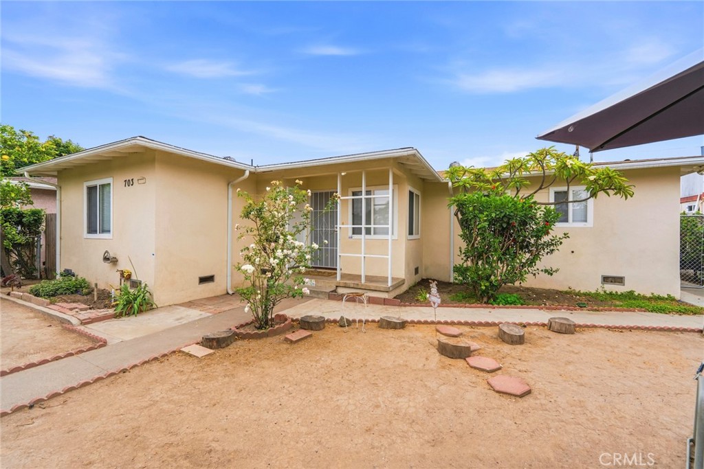 703 S Harbor Blvd, Anaheim, CA 92805 — photo 1