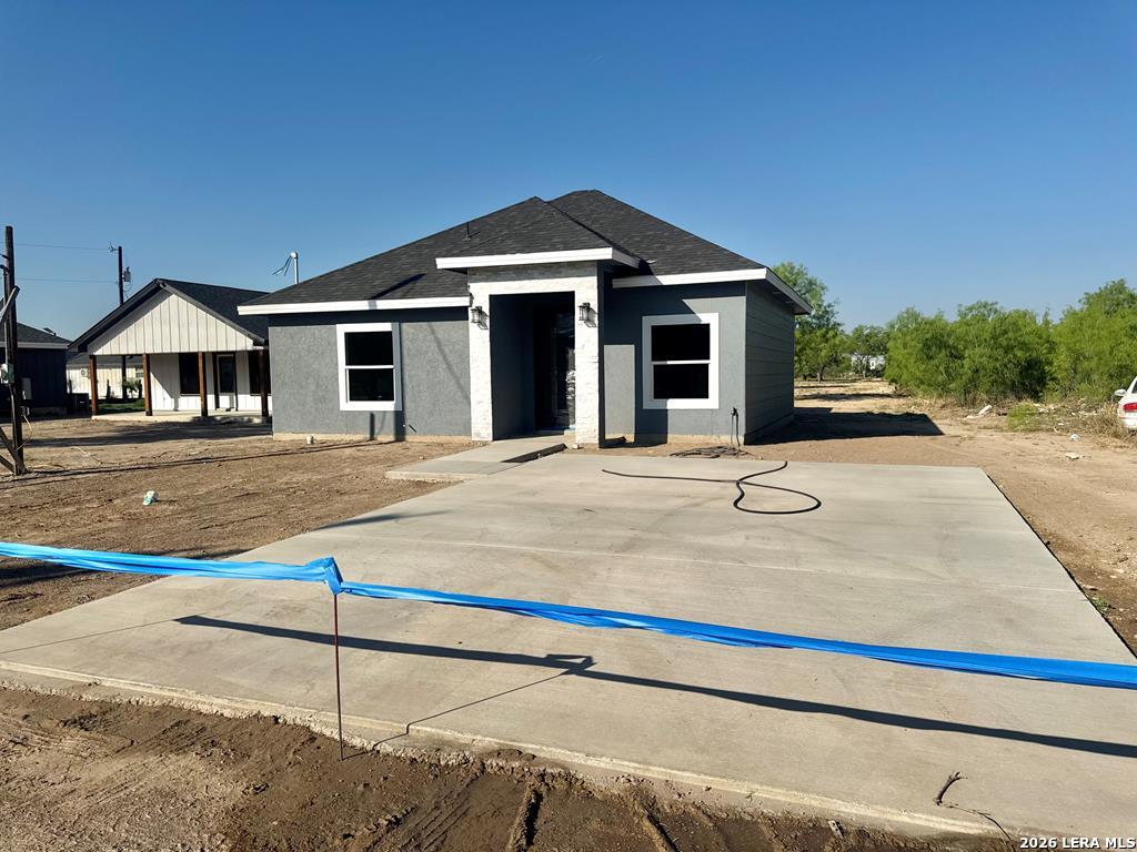 261 Dub Drive, Eagle Pass, TX 78852 — photo 1