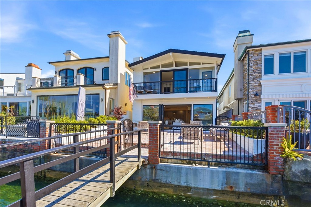 3810 Channel Place, Newport Beach, CA 92663 — photo 1