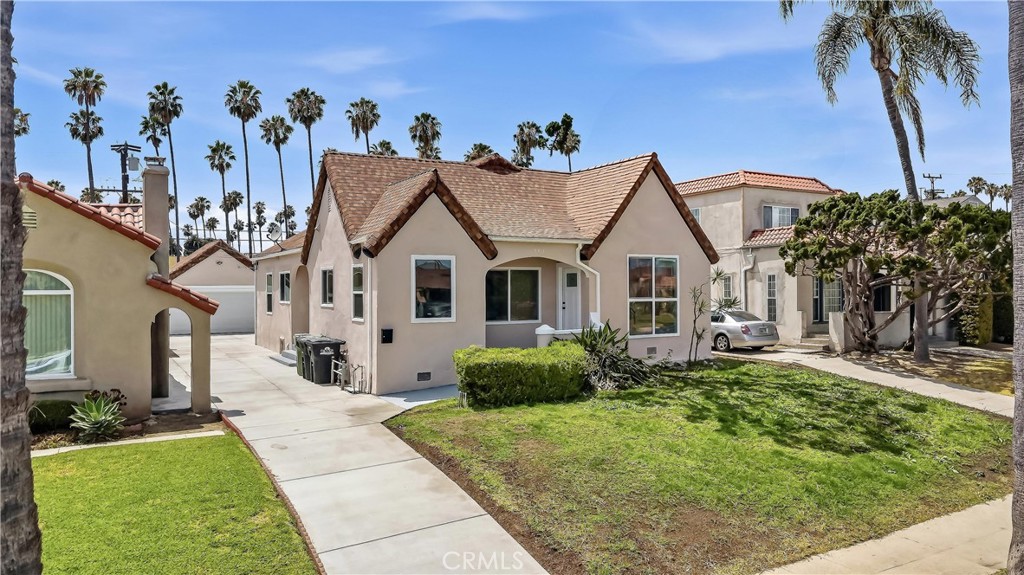 5513 S Mullen, Los Angeles, CA 90043 — photo 1