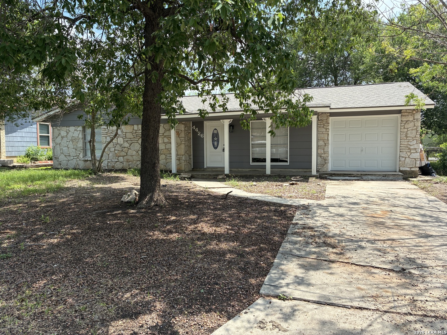 4426 Desert View Dr, San Antonio, TX 78217 — photo 1