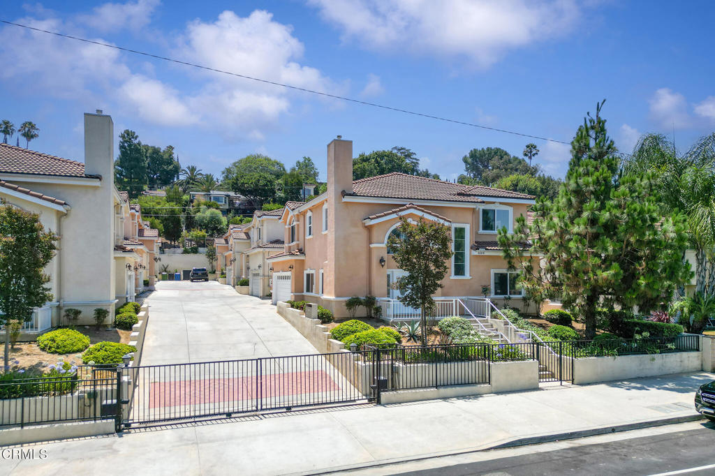6164 Mesa Avenue, Los Angeles, CA 90042 — photo 1