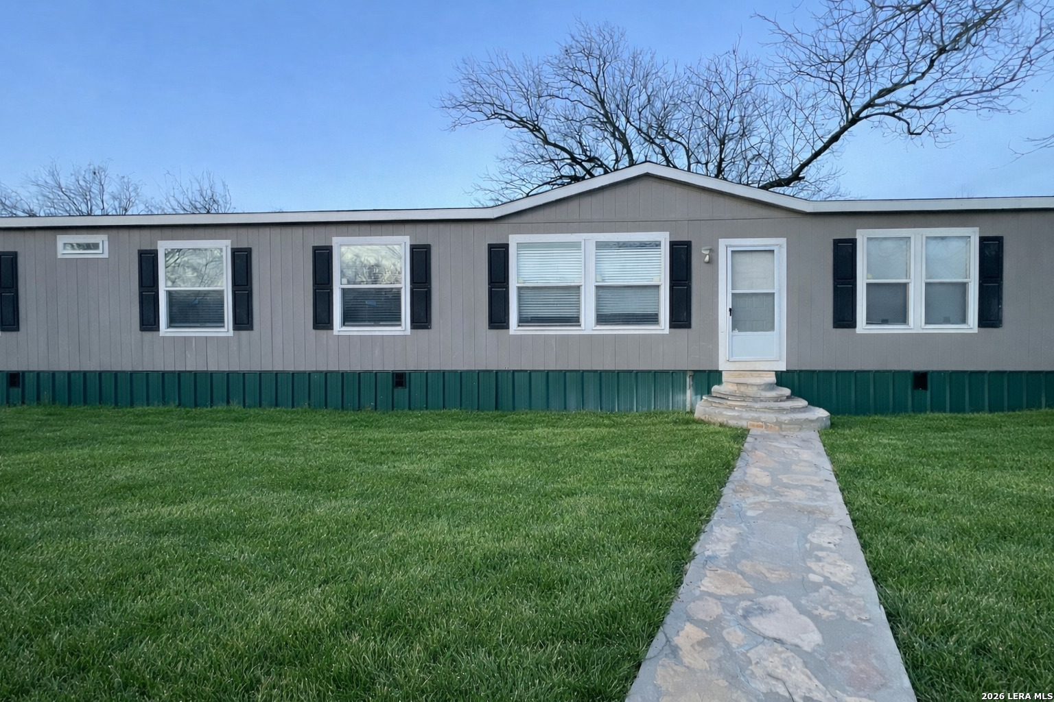 312 thomas, Brackettville, TX 78832 — photo 1