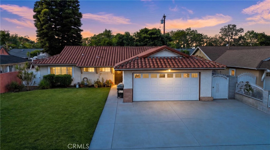 2813 W Brook, Santa Ana, CA 92704 — photo 1