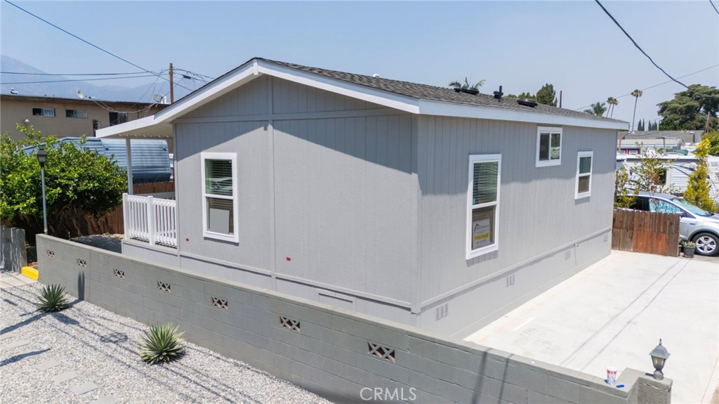 2548 Peck Road 27, Monrovia, CA 91016 — photo 1