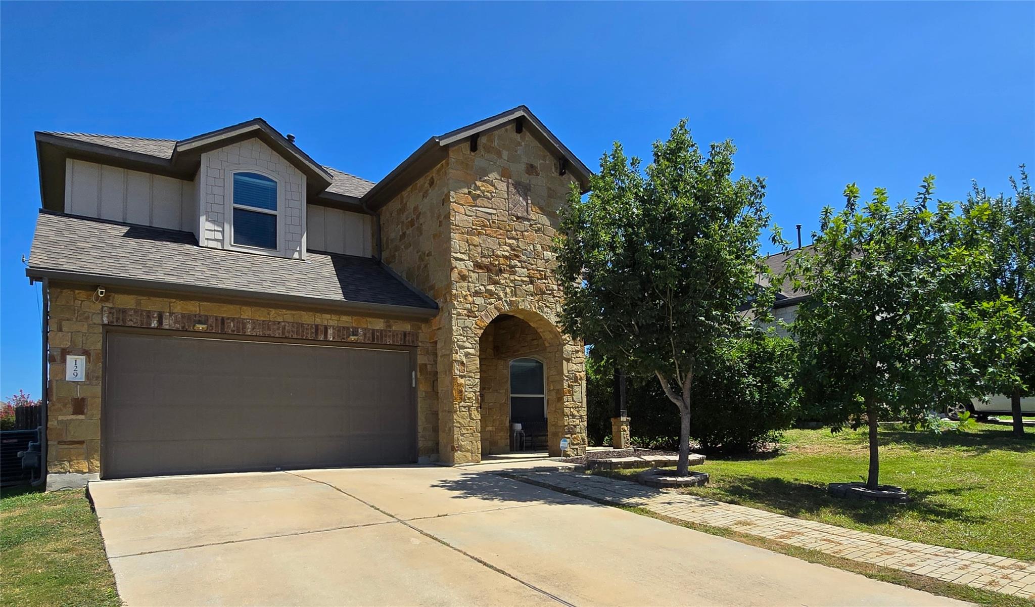 129  Diamondback Cv, Buda, TX 78610 — photo 1
