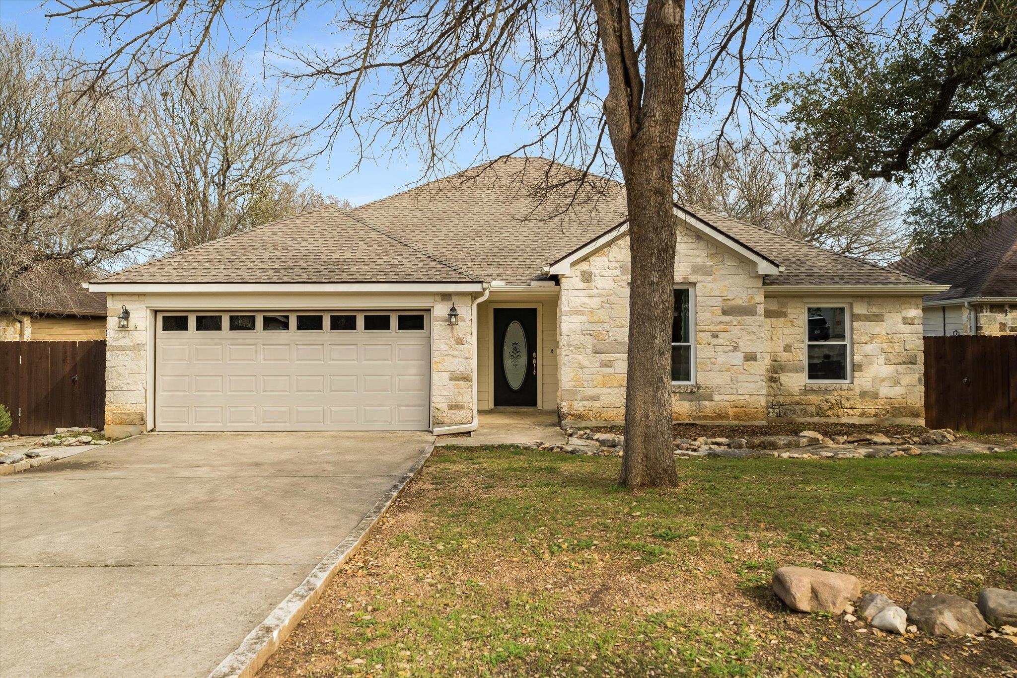 16 Serenade Cir, Wimberley, TX 78676 — photo 1
