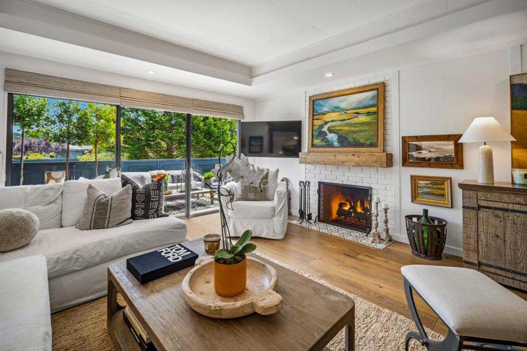 183 Del Mesa Carmel, Carmel, CA 93923 — photo 1