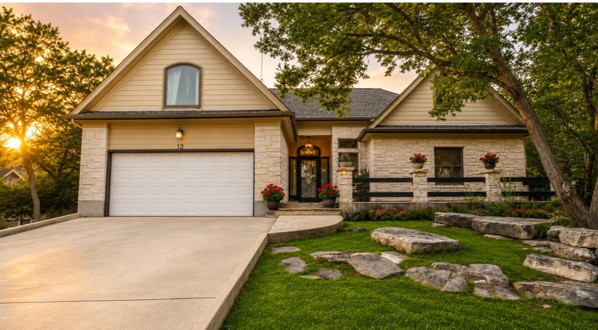 12  Springwood Cir, Wimberley, TX 78676 — photo 1