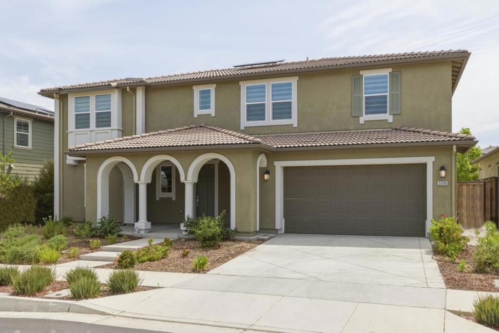 3086 Leeds Lane, Tracy, CA 95377 — photo 1
