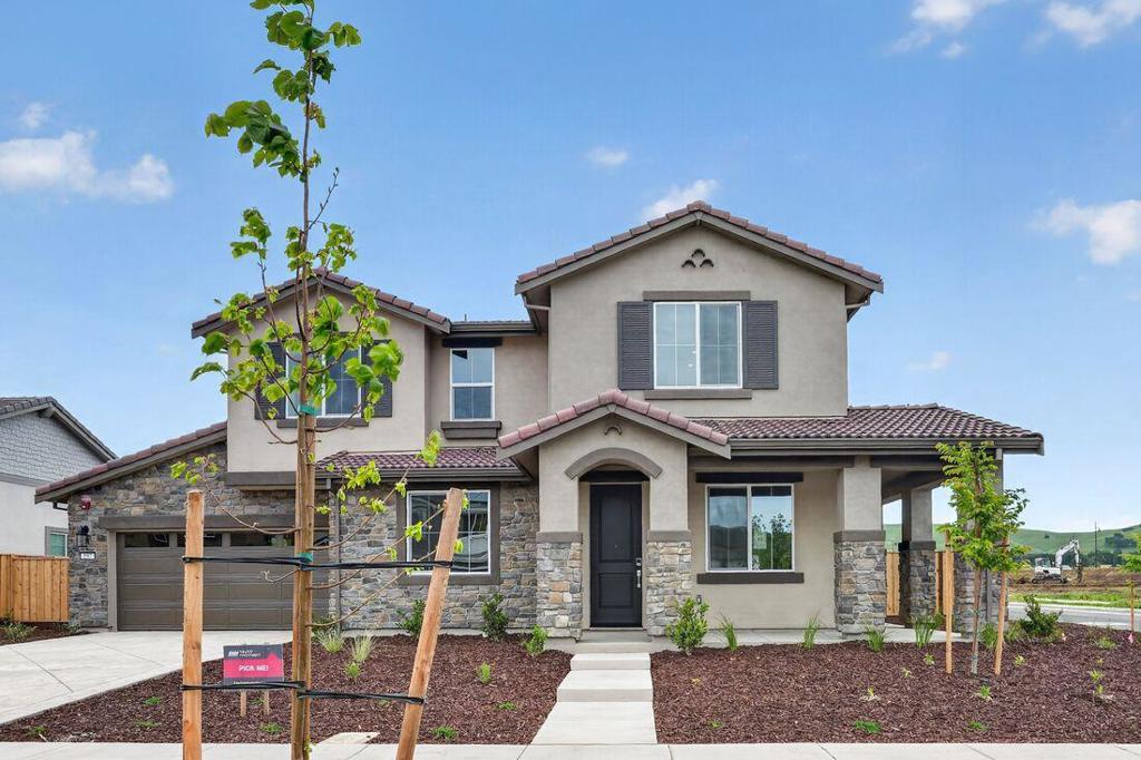 197 Golden Gate Lane, Vacaville, CA 95687 — photo 1