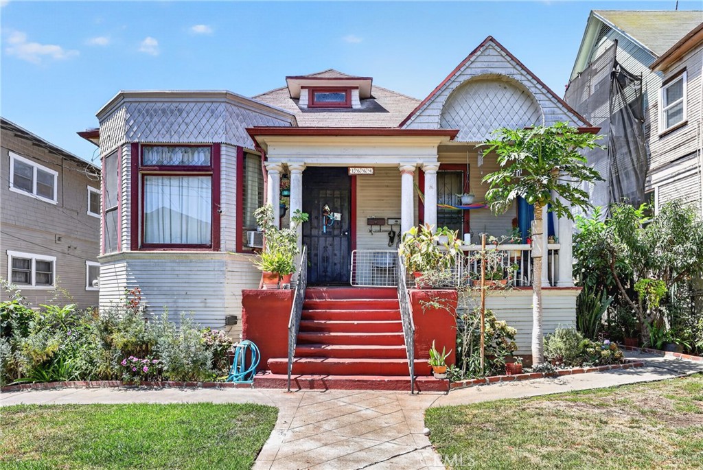 1664 W 12th, Los Angeles, CA 90015 — photo 1