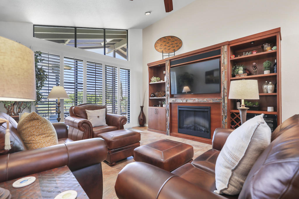 117 Bouquet Canyon Drive, Palm Desert, CA 92211 — photo 1