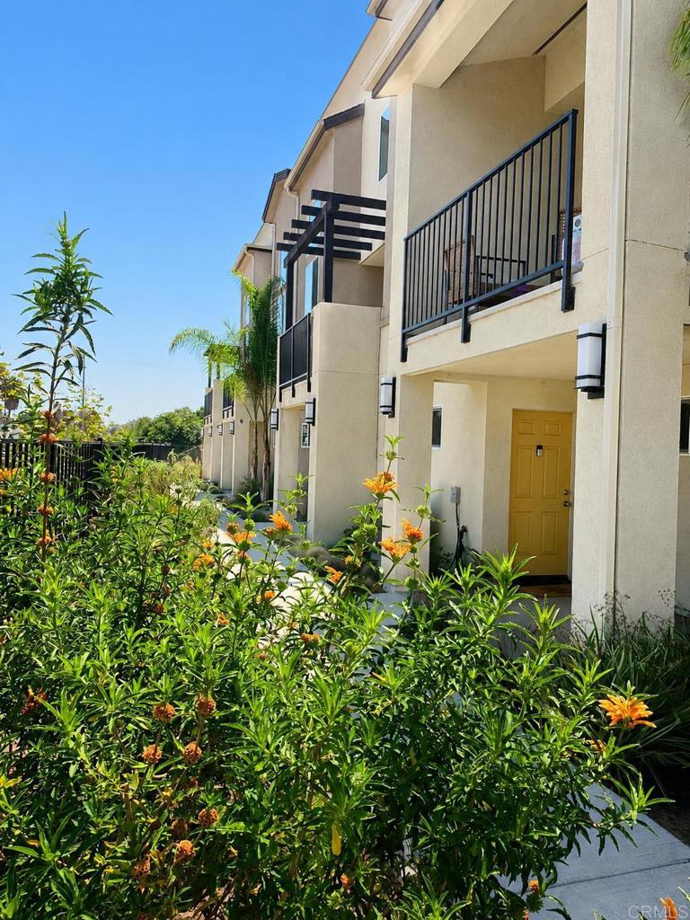 438 Creekside Circle, San Diego, CA 92114 — photo 1