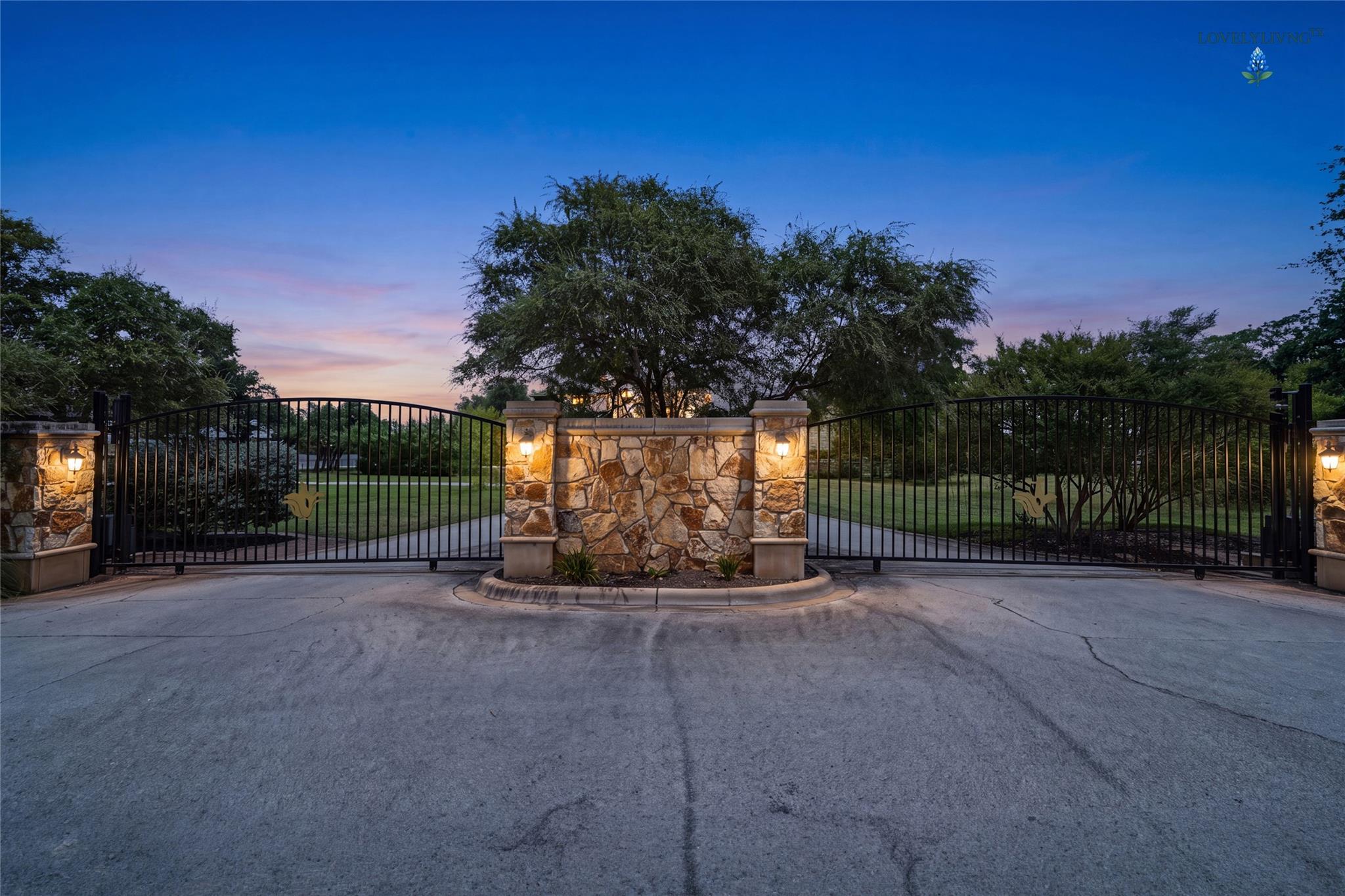 18113 Cedar Sage Ct, Lago Vista, TX 78645 — photo 1
