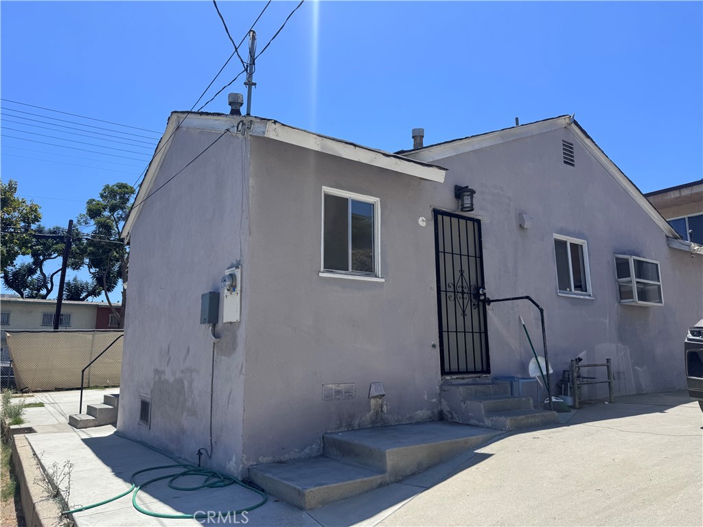 204 W Santa Cruz, Los Angeles, CA 90731 — photo 1