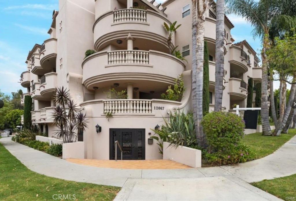 12067 Guerin Street 305, Studio City, CA 91604 — photo 1
