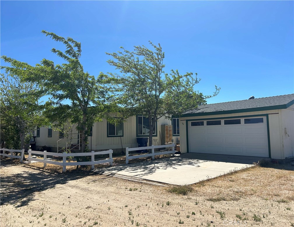 25014 W Avenue C4, Lancaster, CA 93536 — photo 1