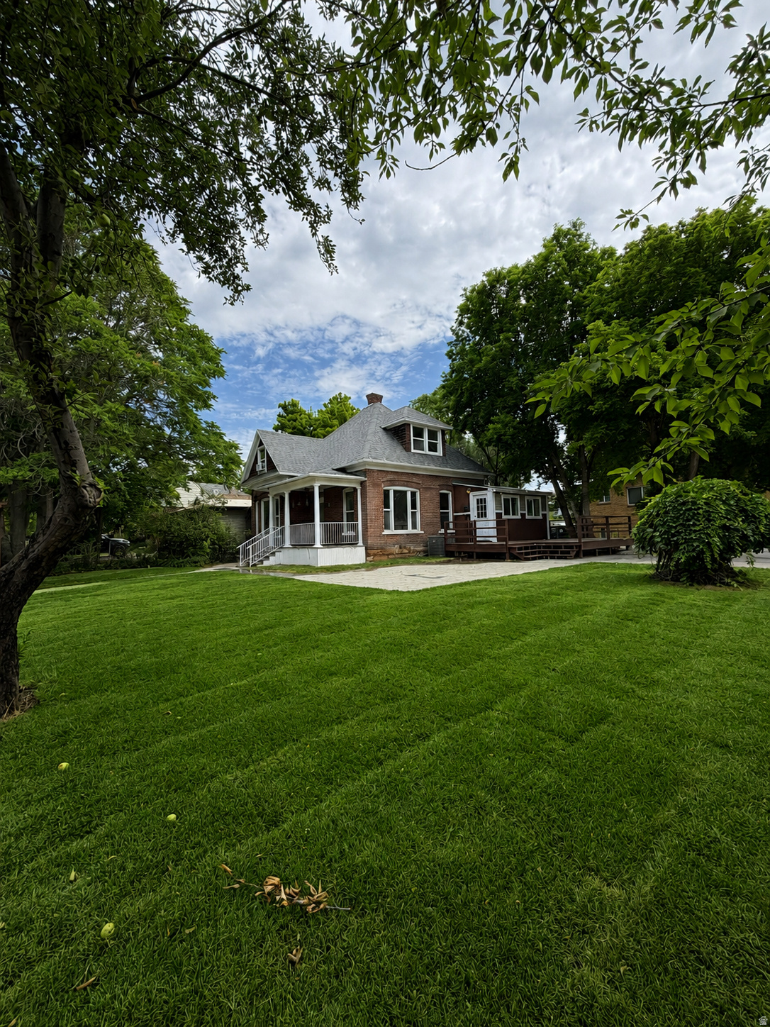 2569 S GREEN ST, Salt Lake City, UT 84106 — photo 1