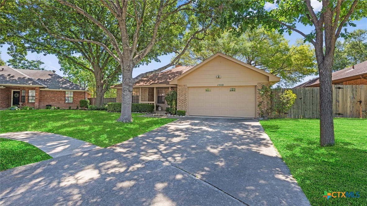 1508 Greenwood, Schertz, TX 78154 — photo 1