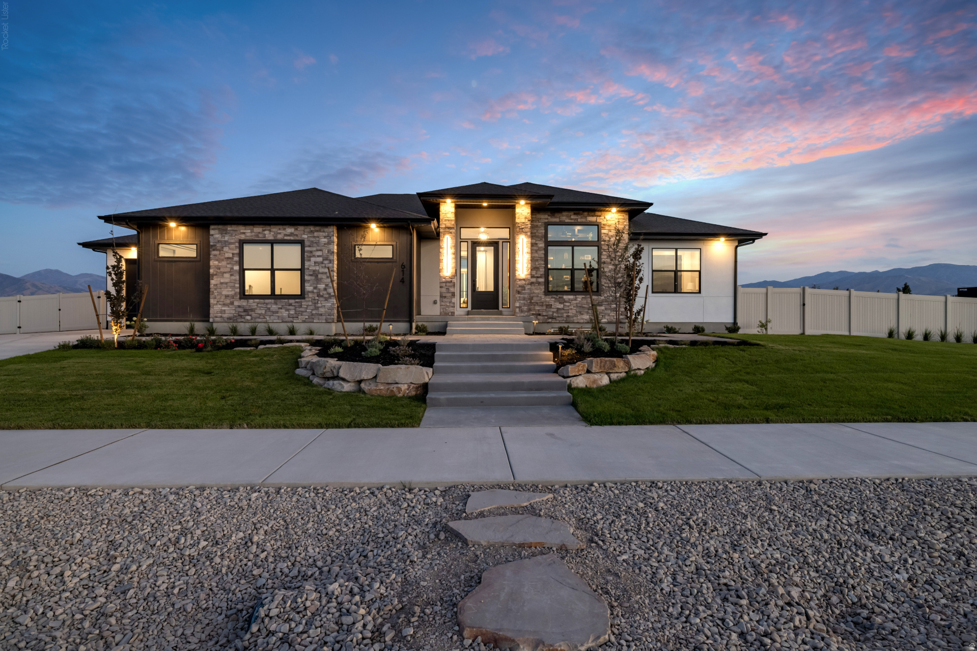 614 E SHELLEY LN #215, Grantsville, UT 84029 — photo 1