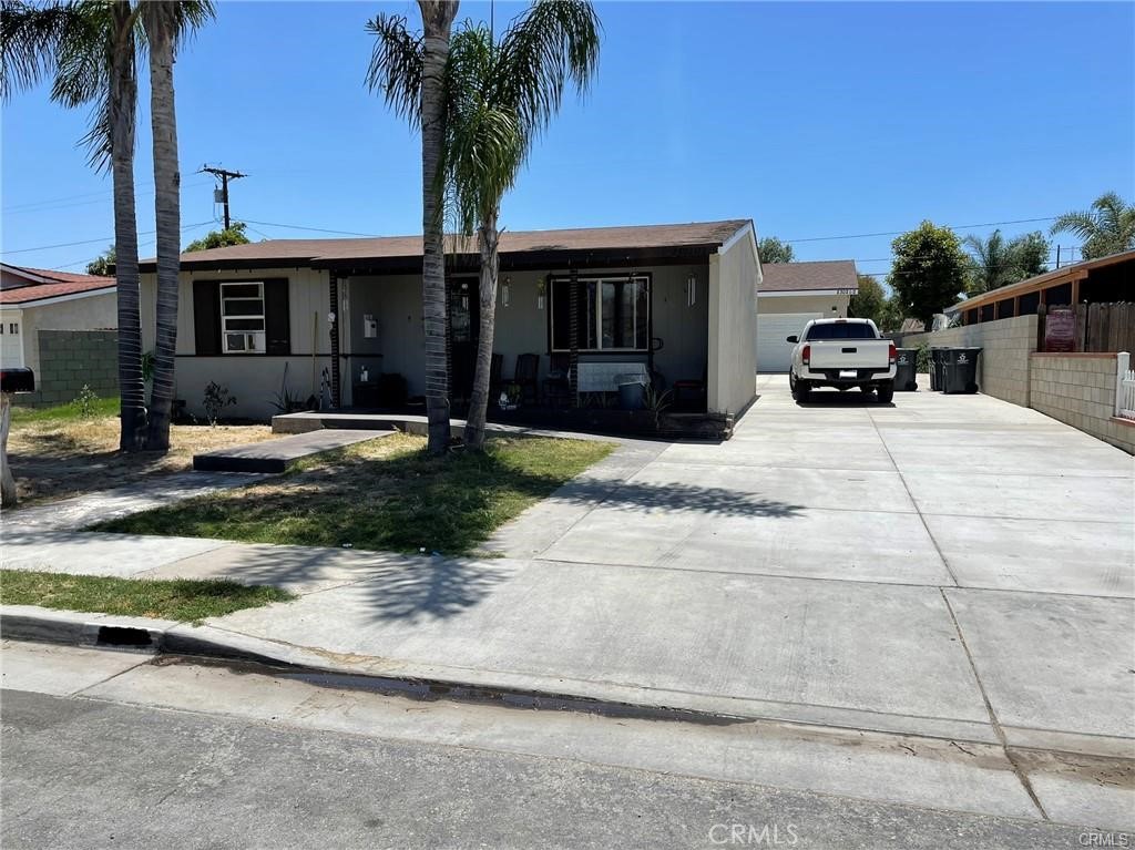 2302 W La Verne Avenue, Santa Ana, CA 92704 — photo 1
