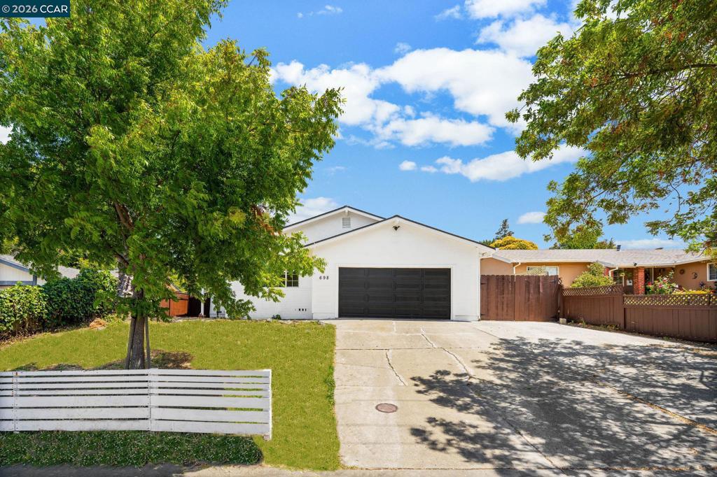 698 Mini Dr, Vallejo, CA 94589 — photo 1