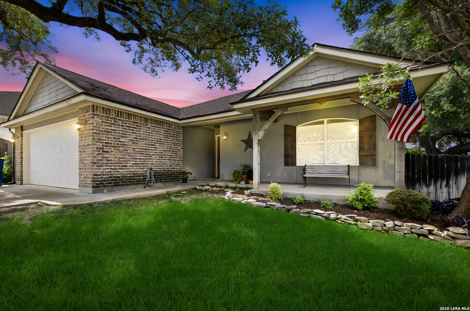 327 BONNER BLVD, New Braunfels, TX 78130 — photo 1