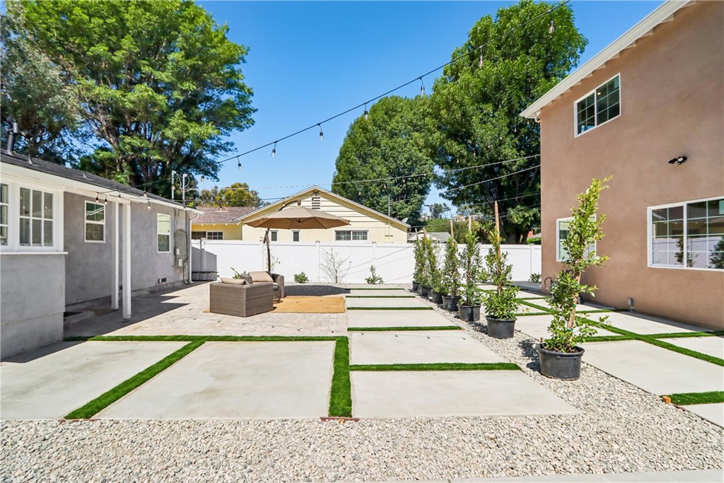 21235 Lopez Street, Woodland Hills, CA 91364 — photo 1