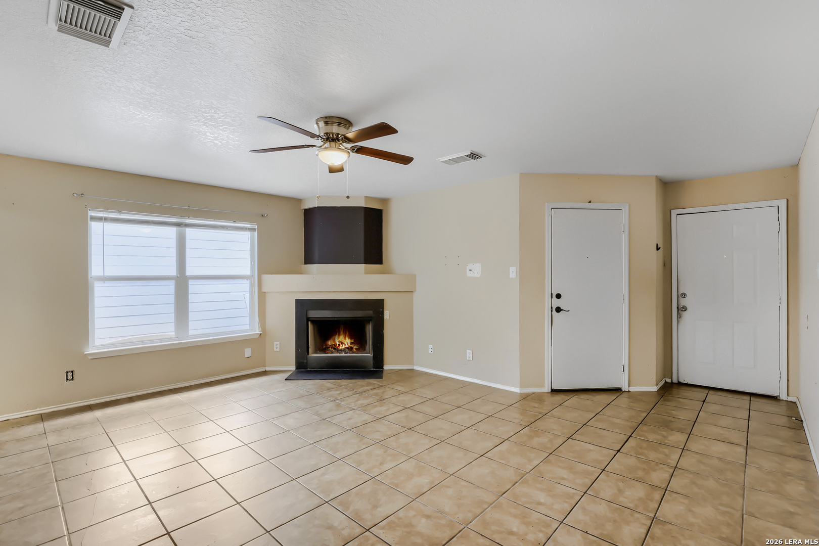 6714 Highland Grass