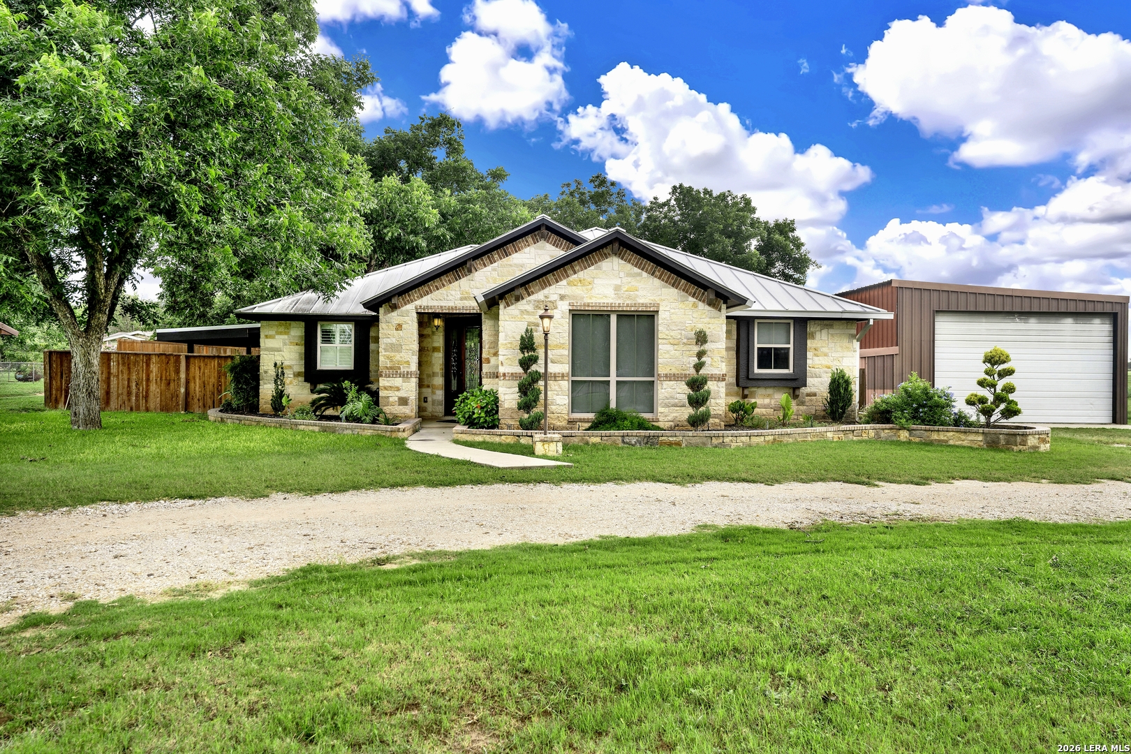 768 County Road 664, Devine, TX 78016 — photo 1