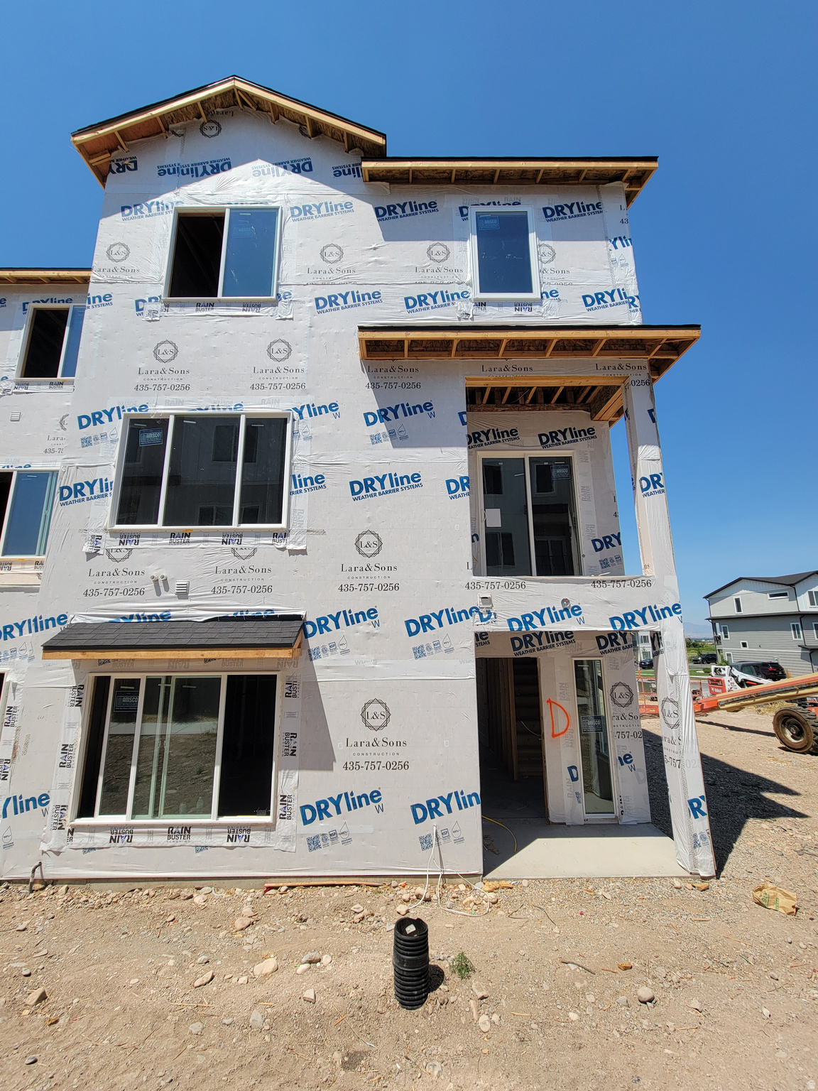 668 E 730 N, Hyrum, UT 84319 — photo 1