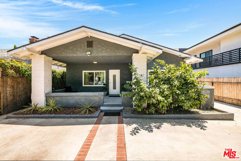 838 N Ridgewood Place, Los Angeles, CA 90038 — photo 1