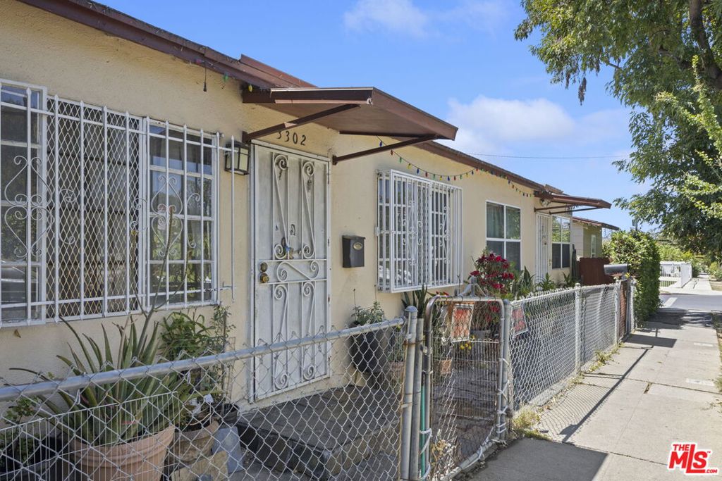 3300 Chapman Street, Los Angeles, CA 90065 — photo 1