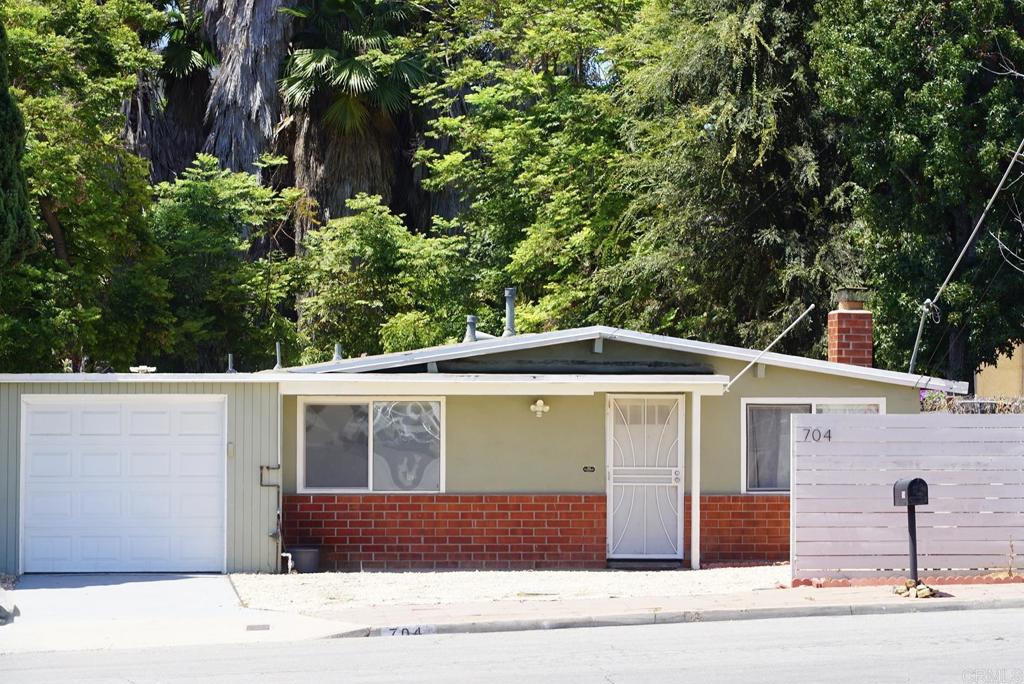 704 Galopago St., Spring Valley, CA 91977 — photo 1