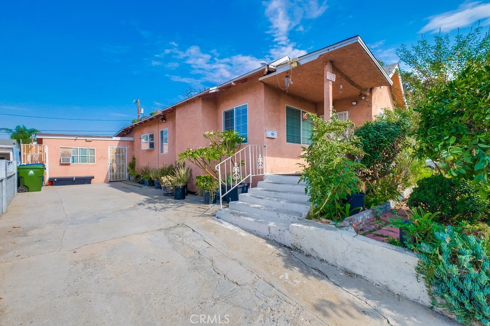 2663 Loosmore, Los Angeles, CA 90065 — photo 1