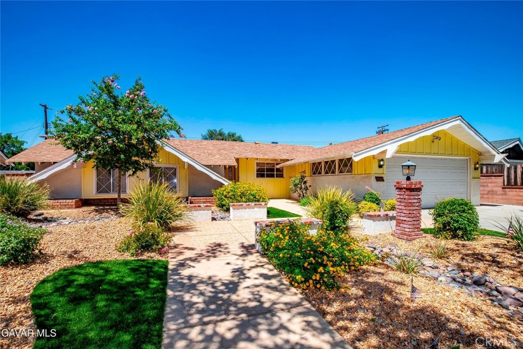 1115 E Avenue J4, Lancaster, CA 93535 — photo 1