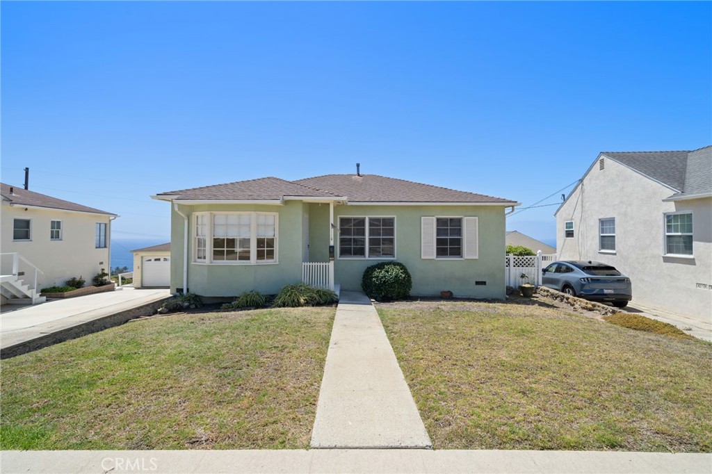 2719 S Averill