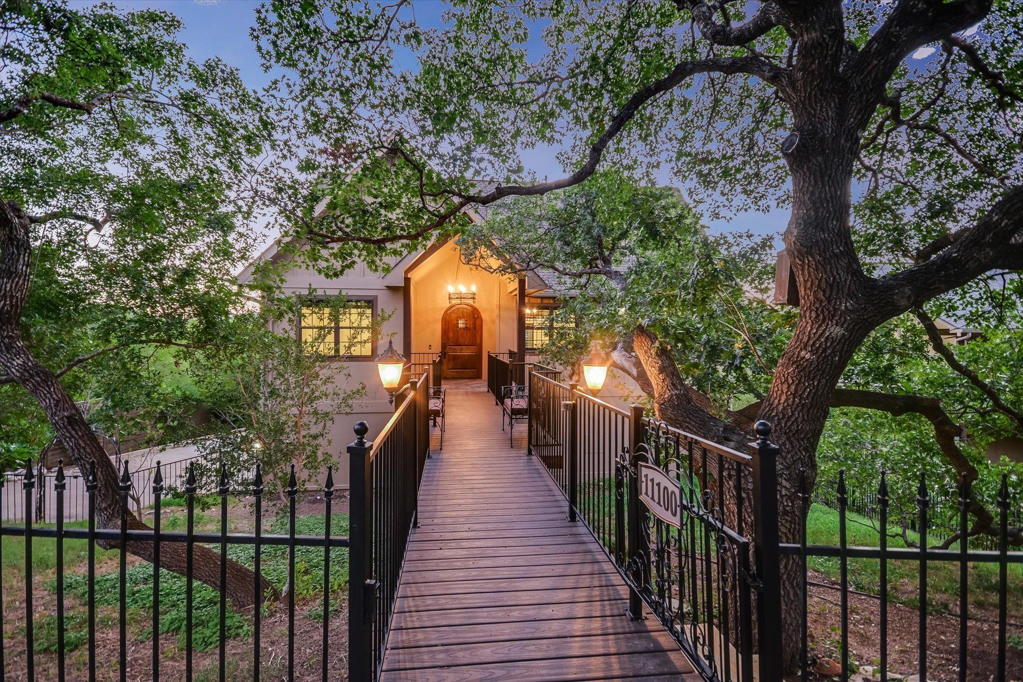 11100 Hill, Leander, TX 78641 — photo 1